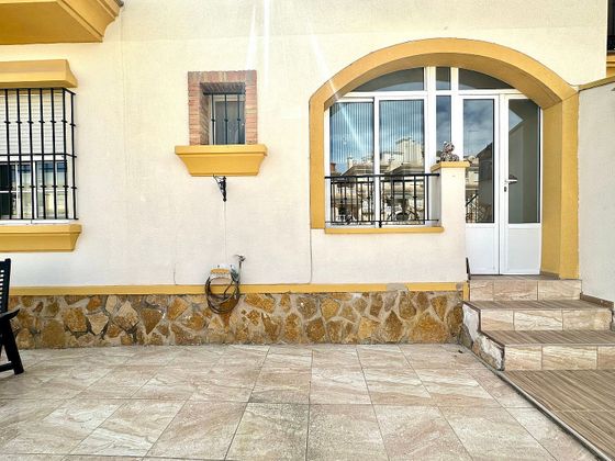 Foto 1 de Piso en venta en avenida Las Hierbas de 2 habitaciones con terraza y piscina