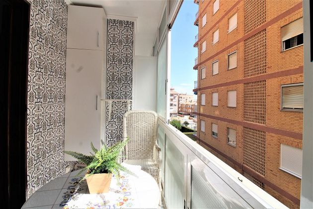 Foto 1 de Pis en venda a avenida De Ronda de 3 habitacions amb terrassa i jardí