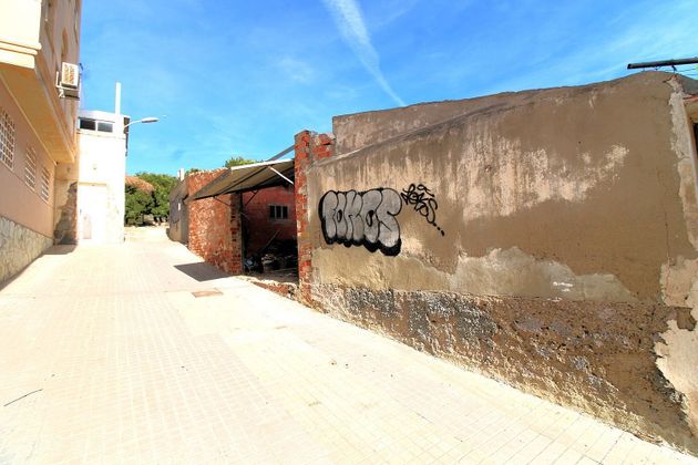 Foto 1 de Venta de terreno en calle Catarra de 112 m²