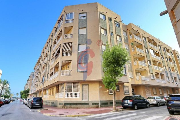 Foto 1 de Piso en venta en calle Rubén Darío de 3 habitaciones con terraza y garaje