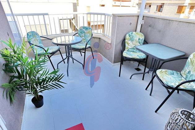 Foto 1 de Pis en venda a calle Sant Emigdi de 1 habitació amb terrassa i aire acondicionat