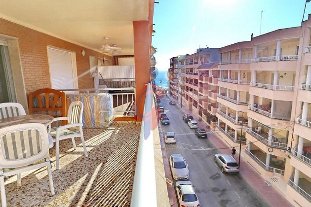Foto 1 de Pis en venda a calle Ramon y Cajal de 3 habitacions amb terrassa i ascensor