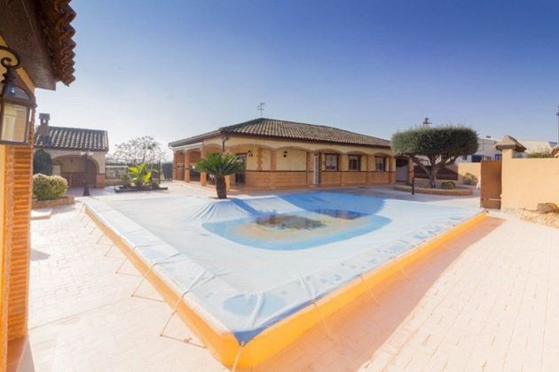 Foto 2 de Casa en venda a Callosa de Segura de 3 habitacions amb piscina i garatge
