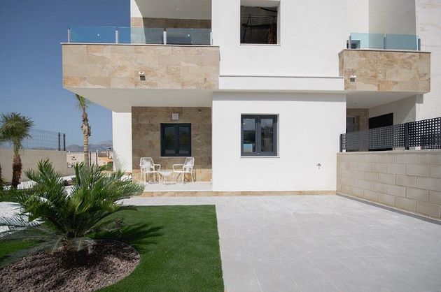 Foto 2 de Casa en venta en Polop de 3 habitaciones con terraza y piscina
