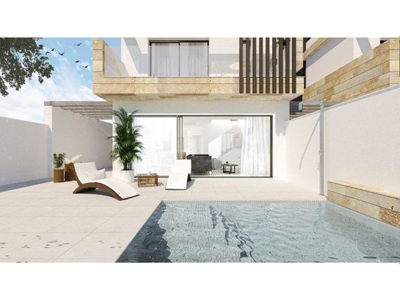 Foto 1 de Casa en venda a Los Peñascos-El Salero-Los Imbernones de 3 habitacions amb terrassa i piscina