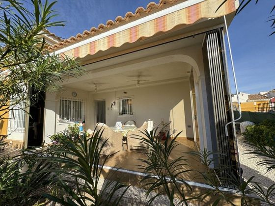 Foto 1 de Casa en venta en Montesinos (Los) de 3 habitaciones con piscina y garaje