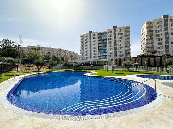 Foto 1 de Piso en venta en Playa de San Juan de 4 habitaciones con terraza y piscina
