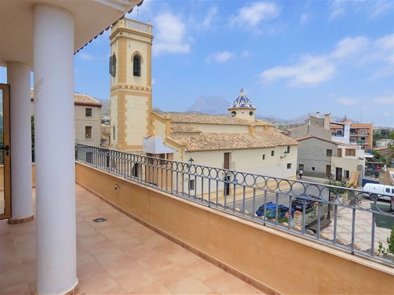 Foto 2 de Venta de casa adosada en Villajoyosa ciudad de 4 habitaciones con terraza y balcón