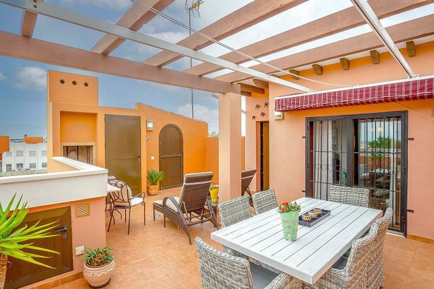 Foto 1 de Ático en venta en Nueva Torrevieja - Aguas Nuevas de 3 habitaciones con terraza y piscina