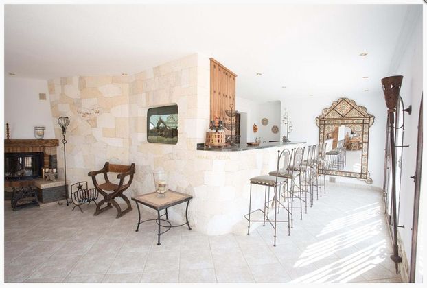 Foto 2 de Casa en venta en Nucia (la) de 7 habitaciones con terraza y piscina