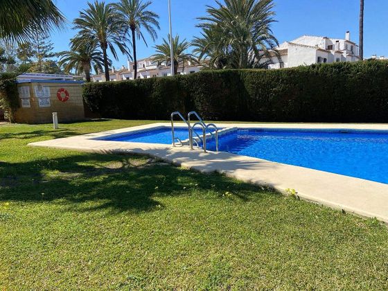Foto 2 de Dúplex en lloguer a Arenal de 3 habitacions amb terrassa i piscina