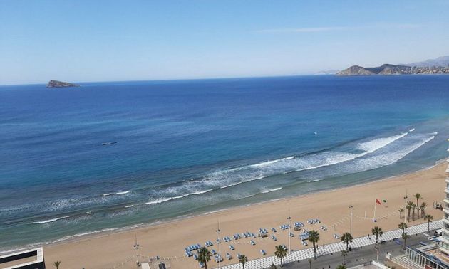 Foto 1 de Pis en venda a Playa de Levante de 2 habitacions amb terrassa i piscina