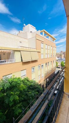 Foto 1 de Piso en venta en calle Teniente Aguado de 3 habitaciones con balcón