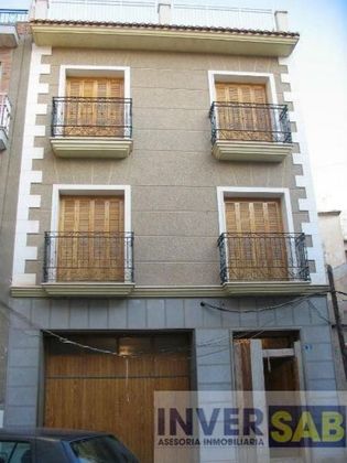 Foto 1 de Casa adossada en venda a calle San Pascual de 3 habitacions amb terrassa i garatge