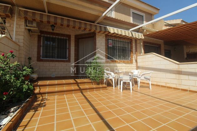Foto 1 de Casa en venta en Los Peñascos-El Salero-Los Imbernones de 3 habitaciones con terraza y garaje