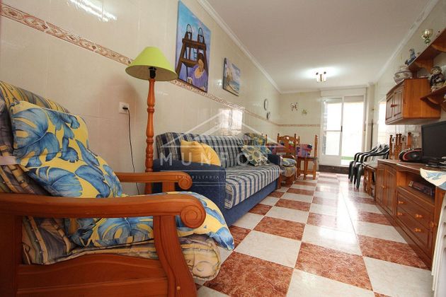 Foto 2 de Casa adossada en venda a Los Urrutias de 3 habitacions amb terrassa i garatge