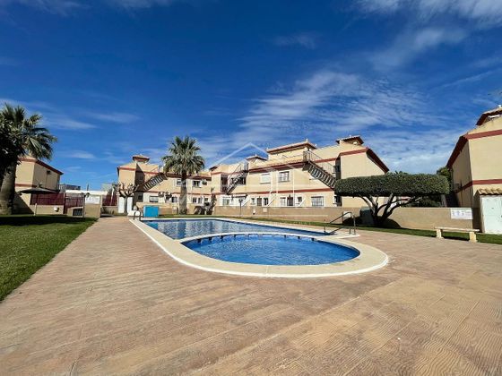 Foto 1 de Casa adossada en venda a Los Peñascos-El Salero-Los Imbernones de 2 habitacions amb terrassa i piscina