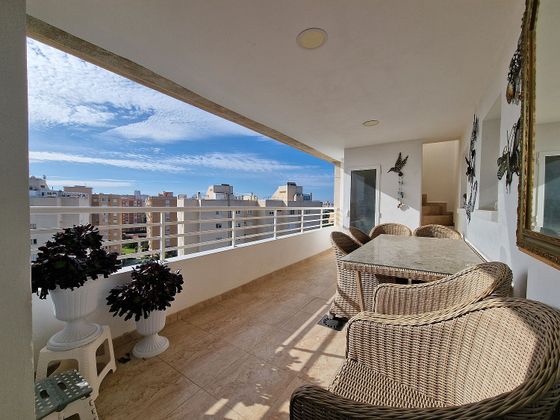 Foto 1 de Àtic en venda a avenida Oviedo de 4 habitacions amb terrassa i piscina