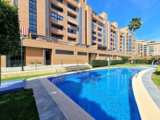 Foto 1 de Pis en venda a calle Nadadora Carmen Soto de 2 habitacions amb terrassa i piscina