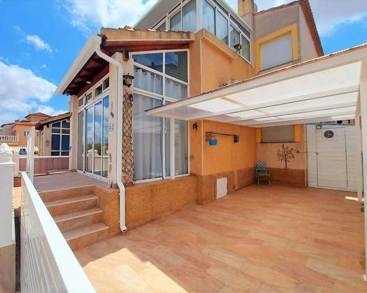 Foto 1 de Xalet en venda a Algorfa de 3 habitacions amb terrassa i piscina