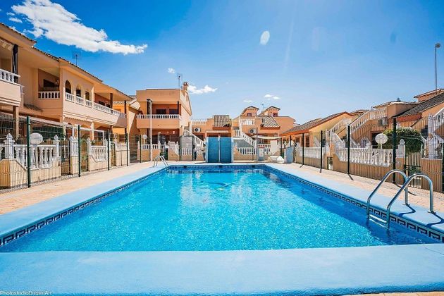 Foto 1 de Casa en venta en La Siesta - El Salado - Torreta de 2 habitaciones con terraza y piscina