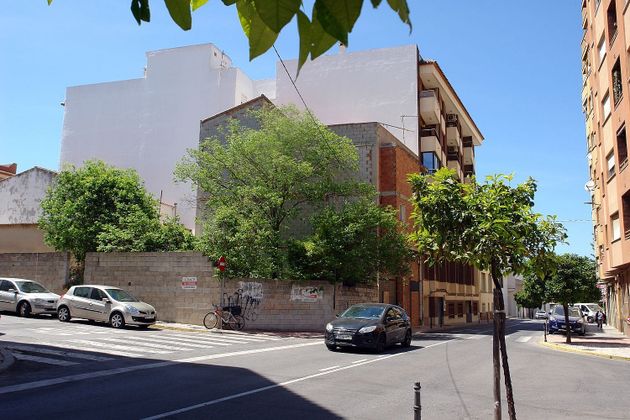 Foto 2 de Venta de terreno en avenida Arquitecto Gilabert de 100 m²