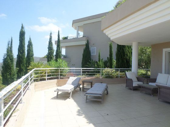 Foto 2 de Pis en venda a avenida De la Marina Alta de 3 habitacions amb terrassa i piscina