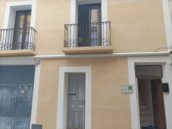 Foto 1 de Venta de casa adosada en Villajoyosa ciudad de 4 habitaciones con terraza y jardín