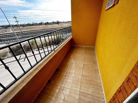 Foto 2 de Venta de chalet en San Isidro (Alicante/Alacant) de 3 habitaciones con terraza y balcón