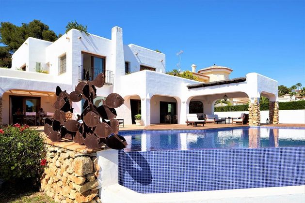 Foto 1 de Xalet en venda a Casco Urbano de 4 habitacions amb terrassa i piscina