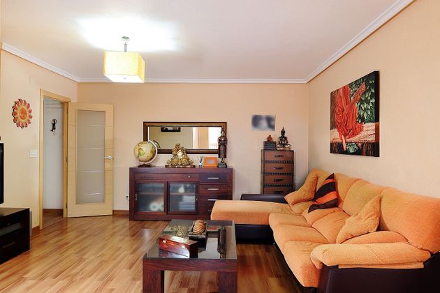 Foto 1 de Pis en venda a Jijona/Xixona de 3 habitacions amb balcó i aire acondicionat