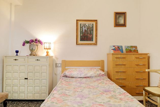 Foto 1 de Pis en lloguer a Jijona/Xixona de 4 habitacions amb terrassa i mobles