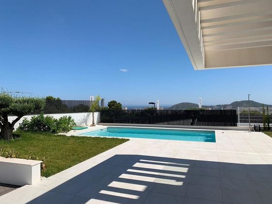 Foto 2 de Casa en lloguer a Cala de Finestrat de 4 habitacions amb terrassa i piscina