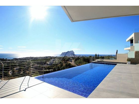 Foto 1 de Chalet en venta en avenida Garcías de 4 habitaciones con terraza y piscina