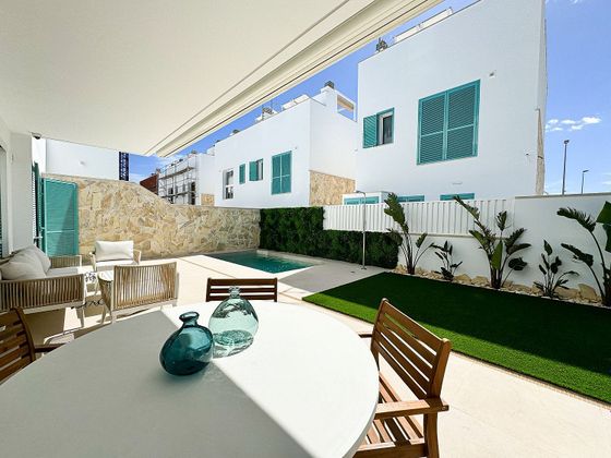 Foto 2 de Piso en venta en calle Parque Antonio Gálvez de 3 habitaciones con terraza y piscina