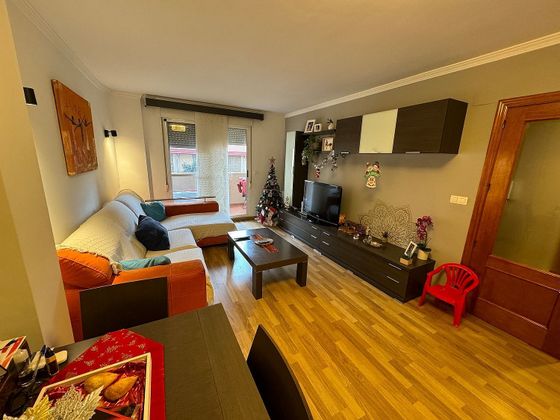 Foto 2 de Pis en venda a Villena de 4 habitacions amb balcó i calefacció