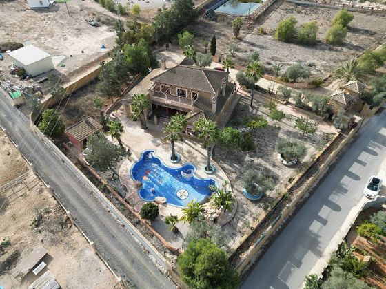 Foto 2 de Casa rural en venta en Rojales de 4 habitaciones con terraza y piscina