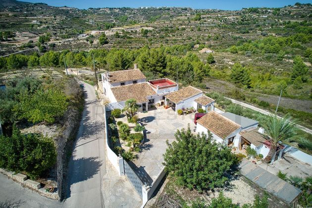 Foto 1 de Venta de casa rural en Benissa de 4 habitaciones con terraza y piscina