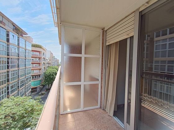 Foto 1 de Pis en lloguer a Ensanche - Diputación de 3 habitacions amb terrassa i mobles