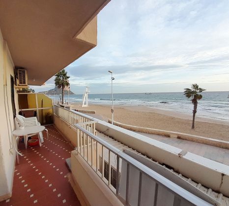 Foto 2 de Alquiler de piso en avenida Gabriel Miró de 2 habitaciones con terraza y muebles