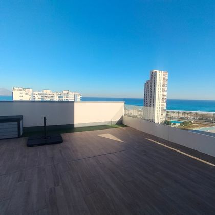 Foto 1 de Venta de ático en avenida Costa Blanca de 3 habitaciones con terraza y piscina