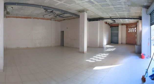 Foto 2 de Alquiler de local en El Altet de 106 m²