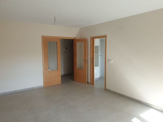 Foto 1 de Venta de piso en Callosa d´En Sarrià de 3 habitaciones con ascensor