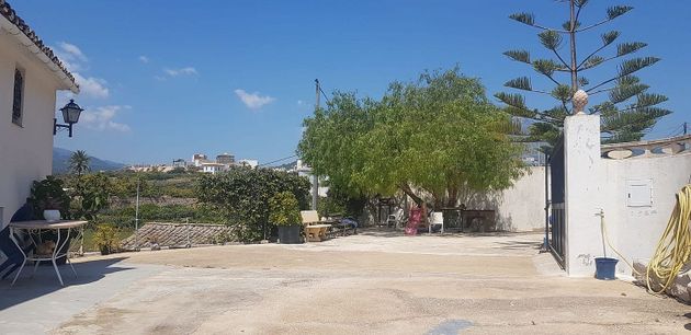 Foto 2 de Venta de casa rural en Callosa d´En Sarrià de 2 habitaciones con terraza y garaje