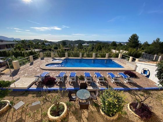 Foto 2 de Casa rural en venda a Polop de 8 habitacions amb terrassa i piscina