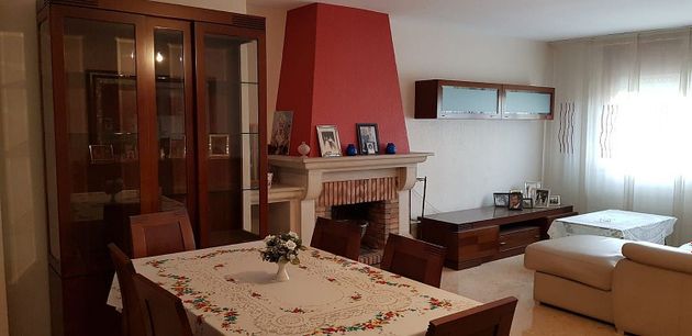 Foto 1 de Venta de piso en Callosa d´En Sarrià de 4 habitaciones con terraza y ascensor