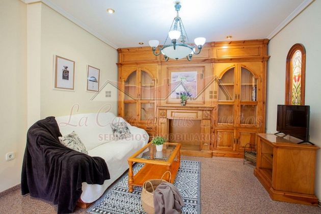 Foto 1 de Pis en venda a calle Castelar de 3 habitacions amb calefacció i ascensor