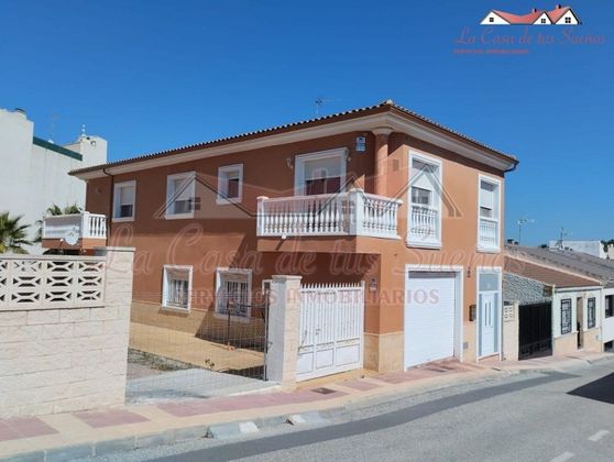 Foto 1 de Casa en venta en calle Fray Luis de G de 3 habitaciones con terraza y garaje