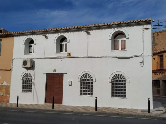 Foto 1 de Casa adossada en venda a calle San Pedro de 2 habitacions amb terrassa i calefacció