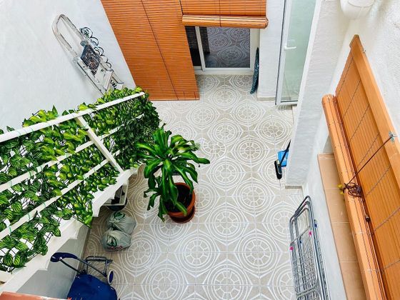 Foto 2 de Casa en venda a calle Talega de 3 habitacions amb terrassa i aire acondicionat